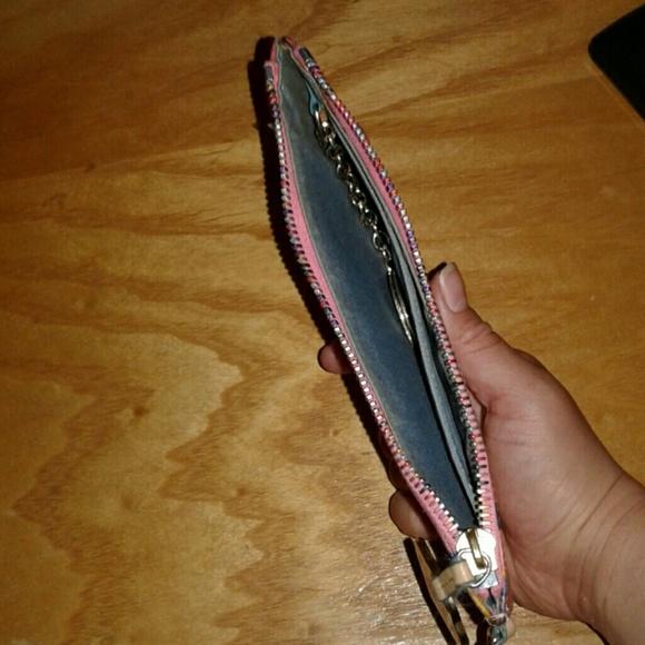 Dooney & Bourke Wristlet - Picture 3 of 3